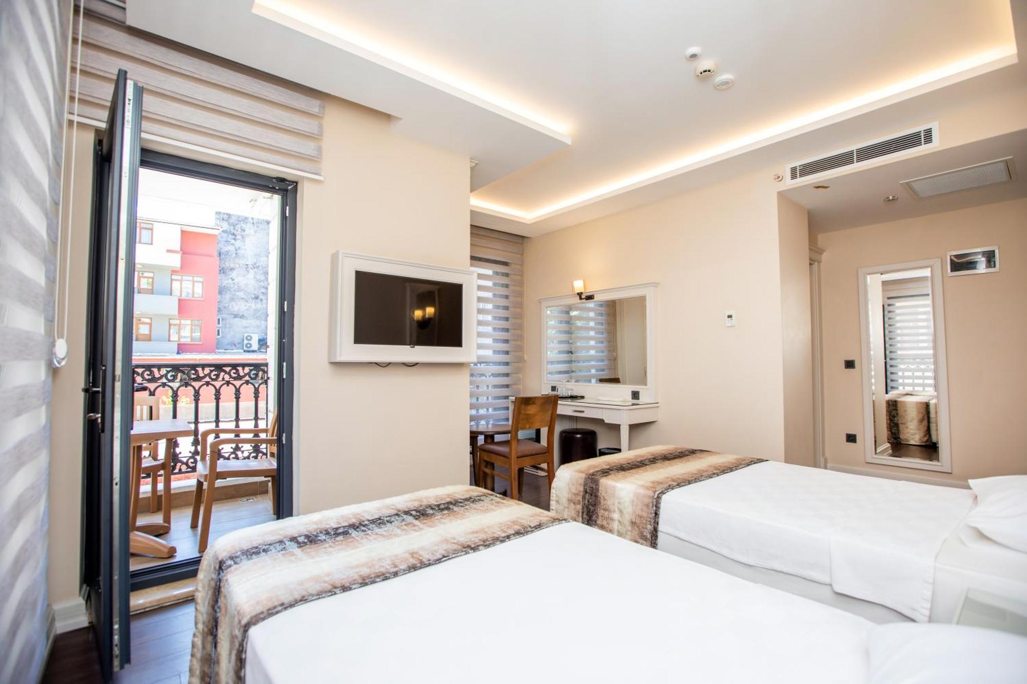 Opatija Hotel Istanbulská provincie Exteriér fotografie