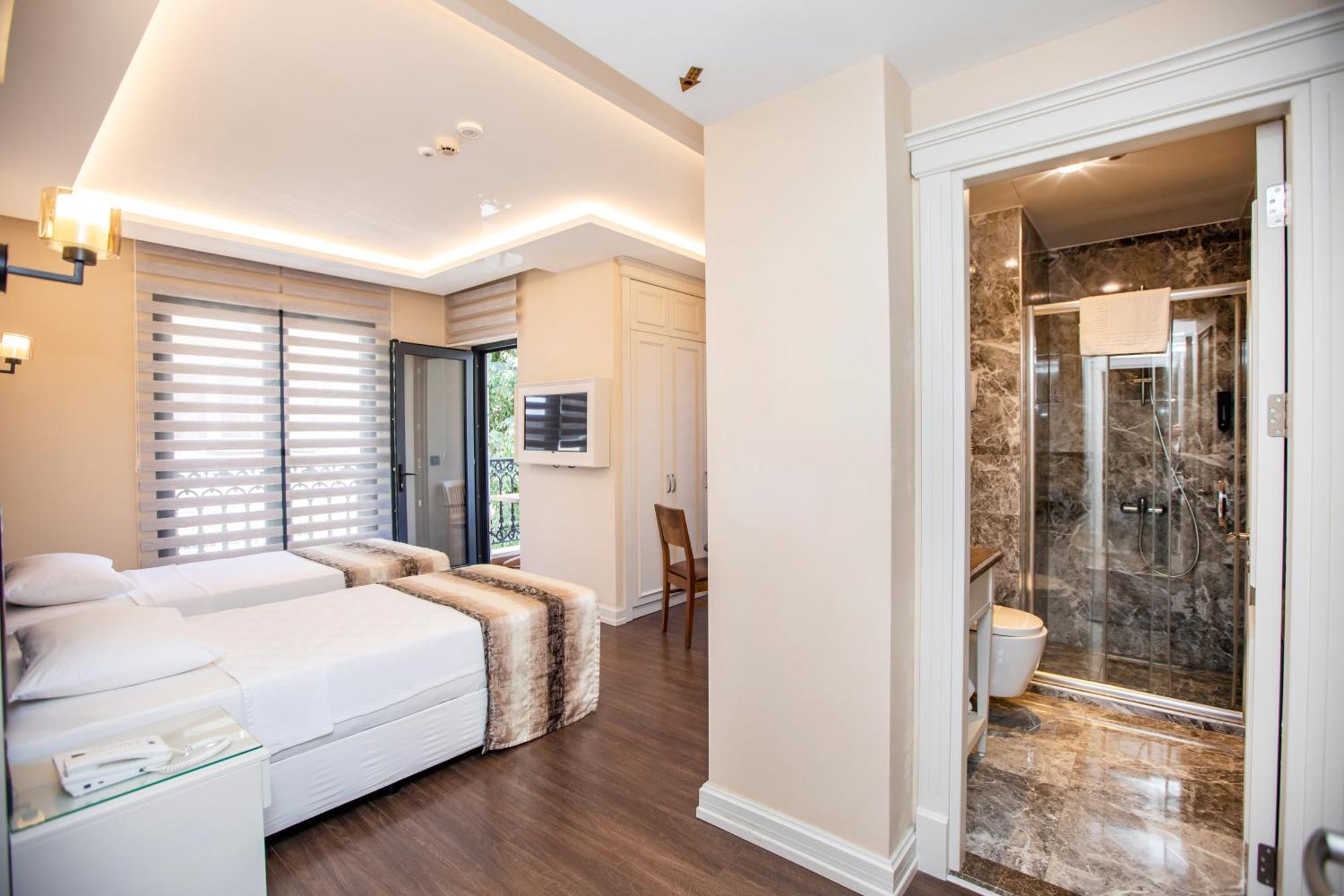 Opatija Hotel Istanbulská provincie Exteriér fotografie